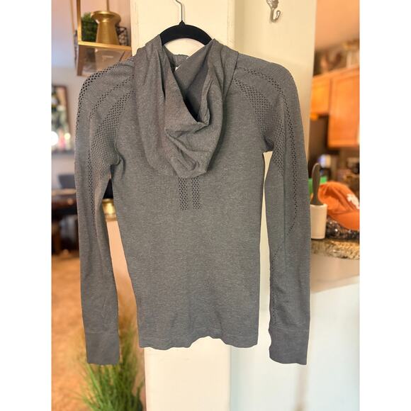 Fabletics Kiley Seamless Hooded Jacket Gray Size XS 00-2 - Picture 7 of 7